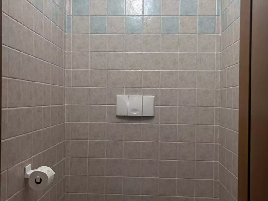 Immagine 10 di Ufficio in vendita  in Via Monte Pasubio a Zanè