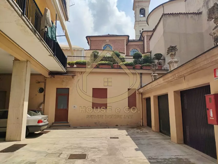 Immagine 9 di Negozio in vendita  in Vigevano Centro a Vigevano