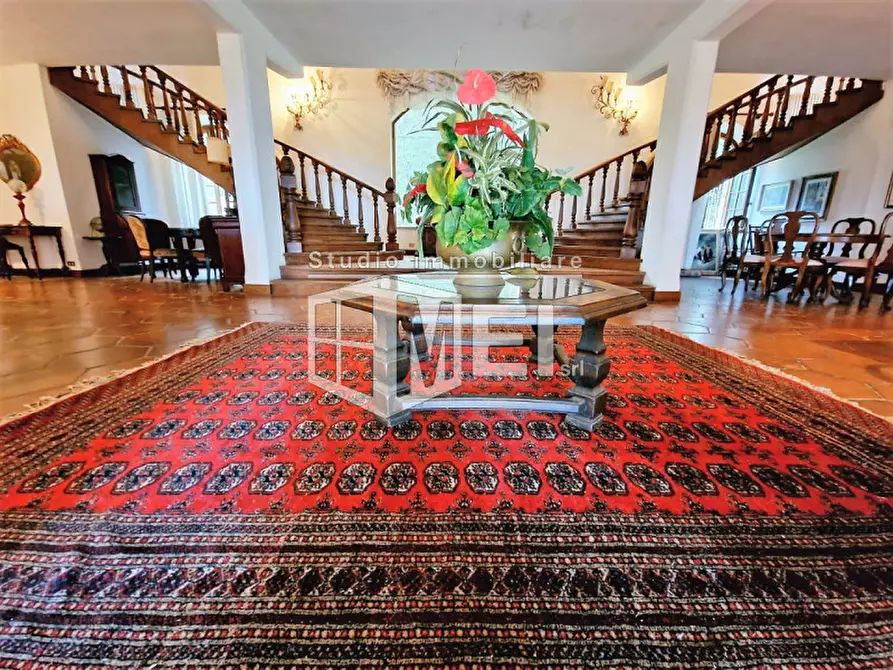 Immagine 13 di Villa in vendita  in via della valle benedetta a Livorno