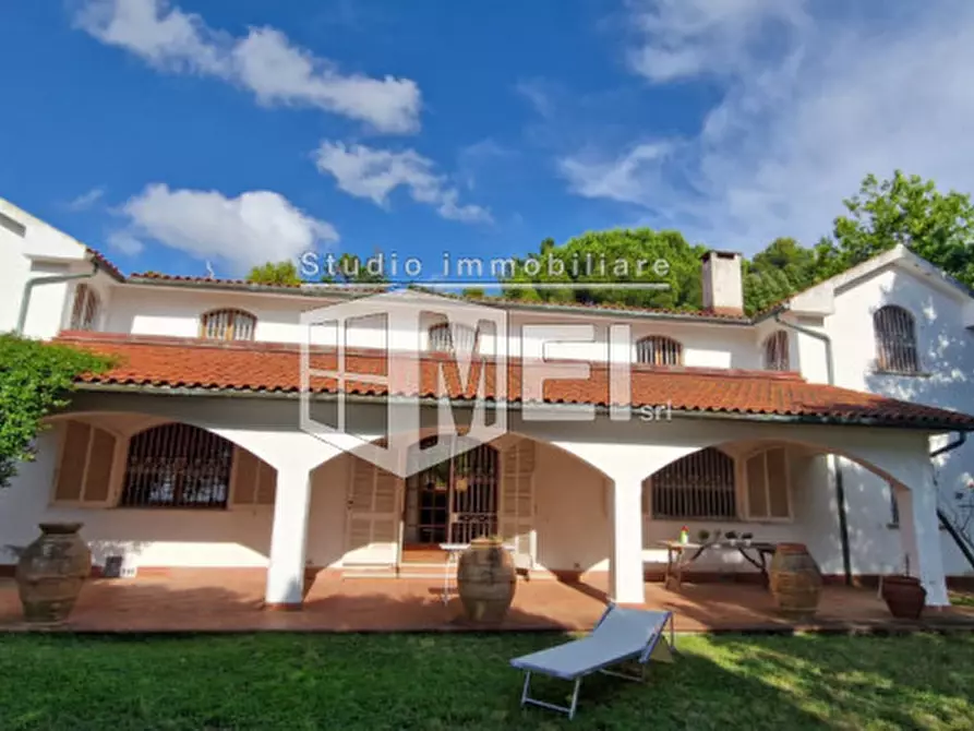 Immagine 20 di Villa in vendita  in via della valle benedetta a Livorno