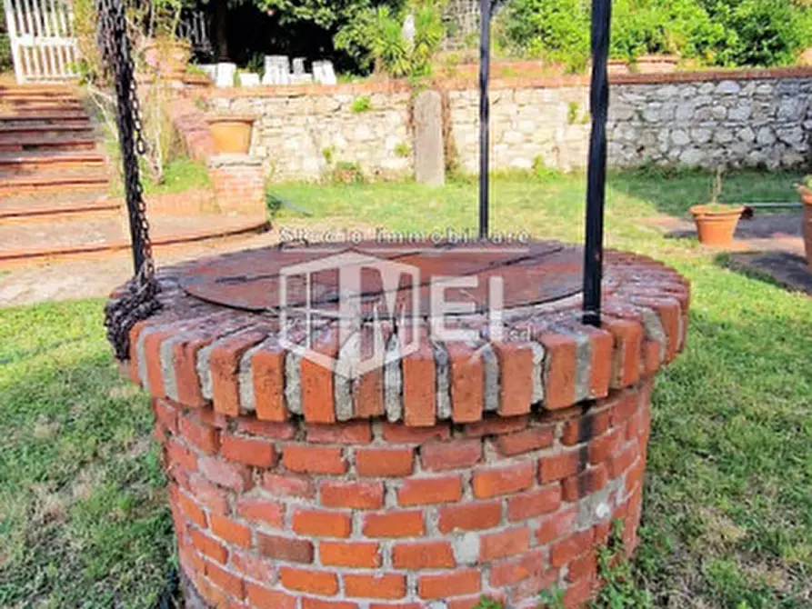 Immagine 36 di Villa in vendita  in via della valle benedetta a Livorno