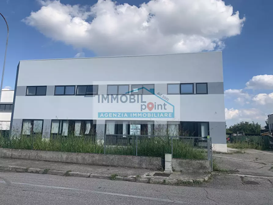 Immagine 2 di Ufficio in vendita  in via Galileo Galilei a Teolo