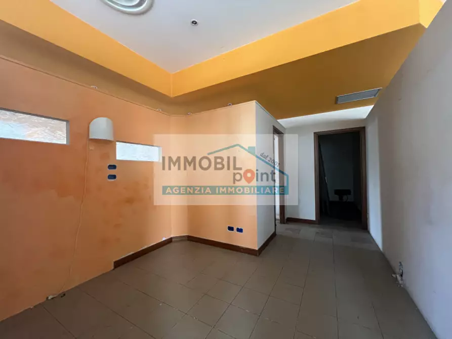 Immagine 11 di Ufficio in vendita  in via Galileo Galilei a Teolo
