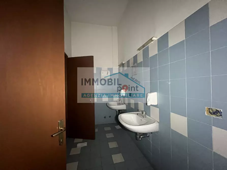 Immagine 25 di Ufficio in vendita  in via Galileo Galilei a Teolo