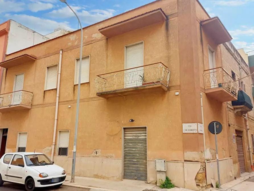 Immagine 1 di Appartamento in vendita  in Via Federico De Roberto, N. 92 a Trapani
