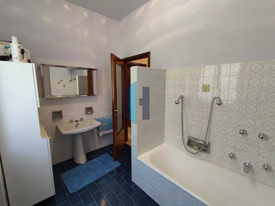 Immagine 26 di Villa in vendita  in Via Panoramica a Serle