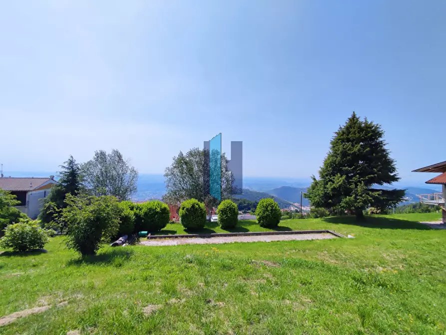 Immagine 28 di Villa in vendita  in Via Panoramica a Serle