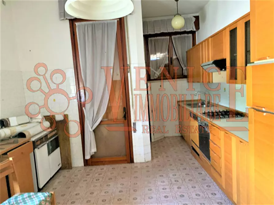 Immagine 1 di Appartamento in vendita  a Spresiano