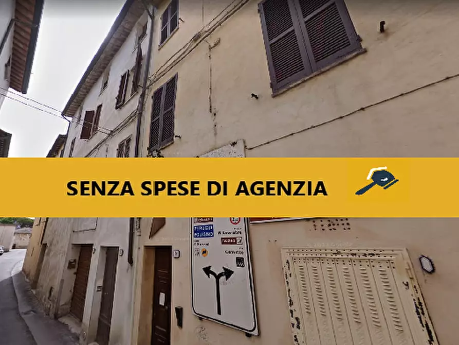 Immagine 1 di Palazzo in vendita  in Via del Convitto, 3 a Cannara