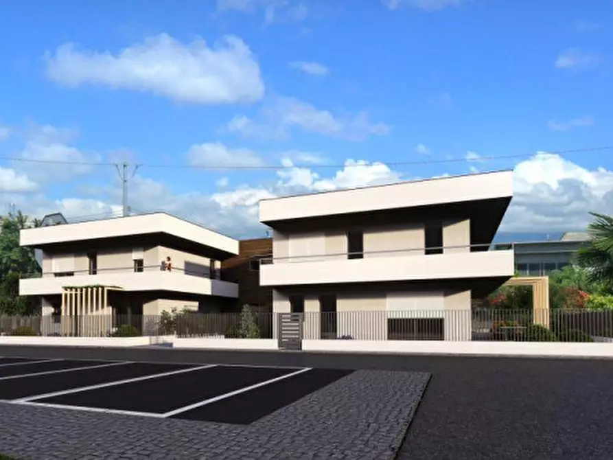 Immagine 2 di Appartamento in vendita  in via Roma a Loria