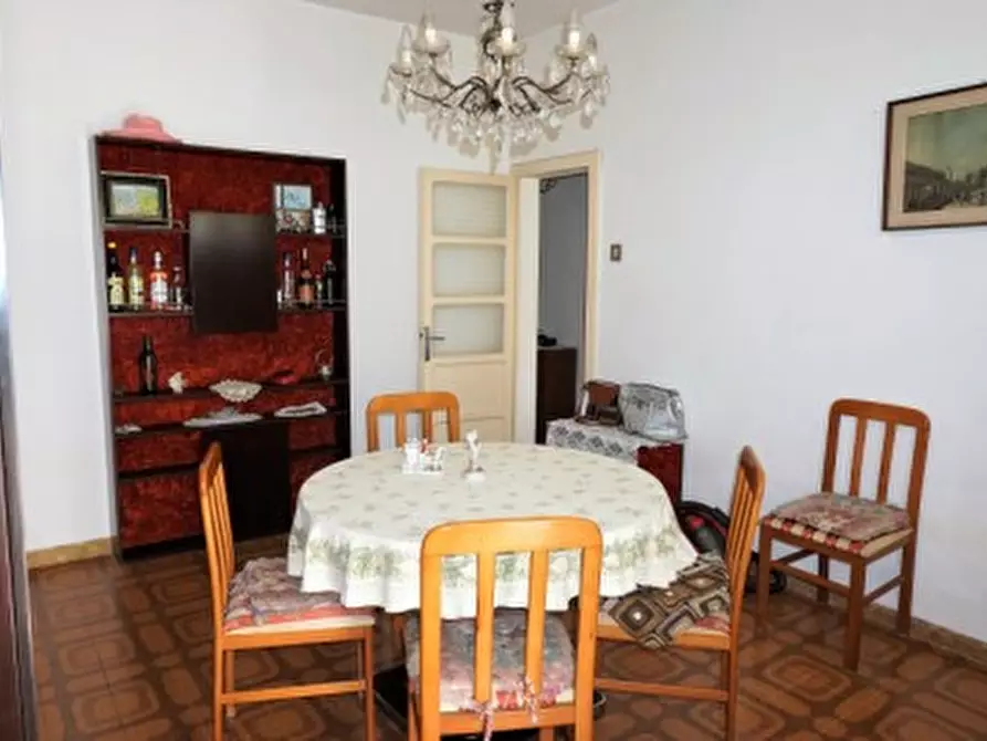 Immagine 1 di Casa indipendente in vendita  a Riva Del Po