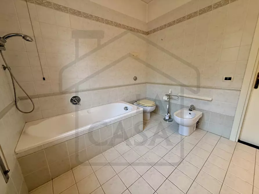 Immagine 11 di Casa indipendente in vendita  in Via Vallona a Montegrotto Terme