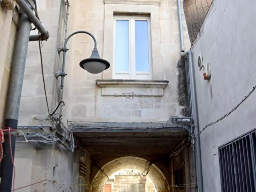 Immagine 9 di Casa indipendente in vendita  in PIAZZA CORRADO RIZZONE a Modica