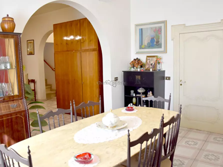 Immagine 22 di Casa indipendente in vendita  in PIAZZA CORRADO RIZZONE a Modica