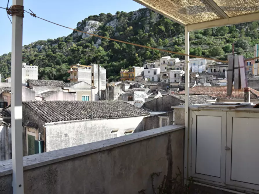 Immagine 44 di Casa indipendente in vendita  in PIAZZA CORRADO RIZZONE a Modica