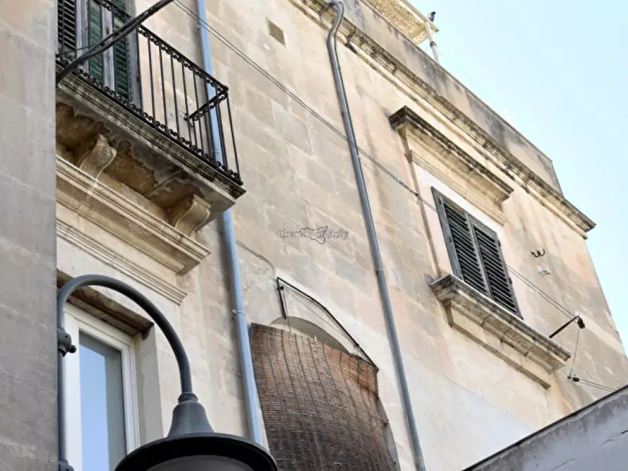 Immagine 49 di Casa indipendente in vendita  in PIAZZA CORRADO RIZZONE a Modica