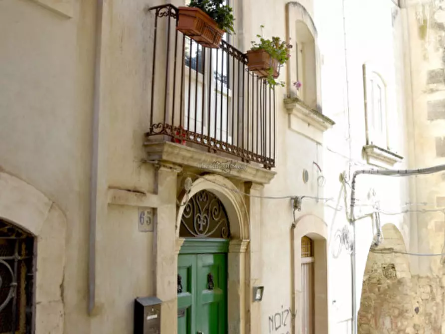 Immagine 51 di Casa indipendente in vendita  in PIAZZA CORRADO RIZZONE a Modica