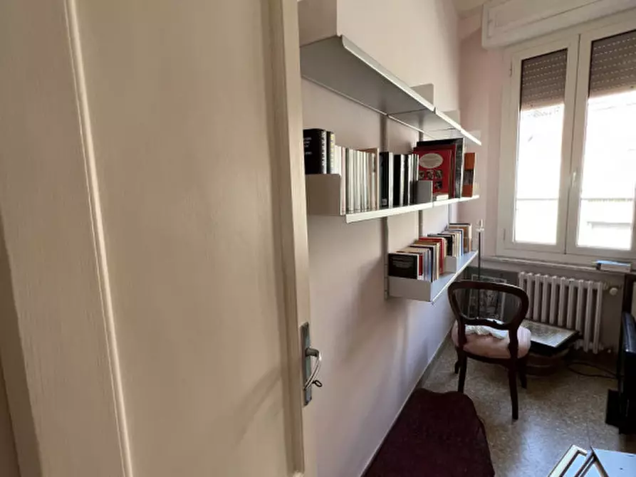 Immagine 17 di Appartamento in vendita  in Corso 2 giugno a Senigallia