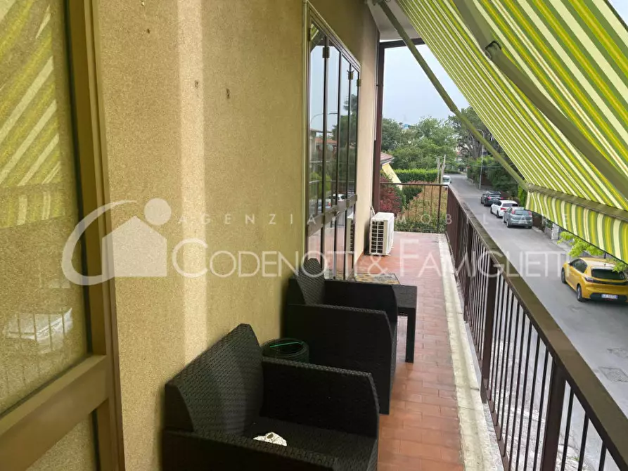 Immagine 3 di Villa in vendita  in via rossini 9 a Rezzato