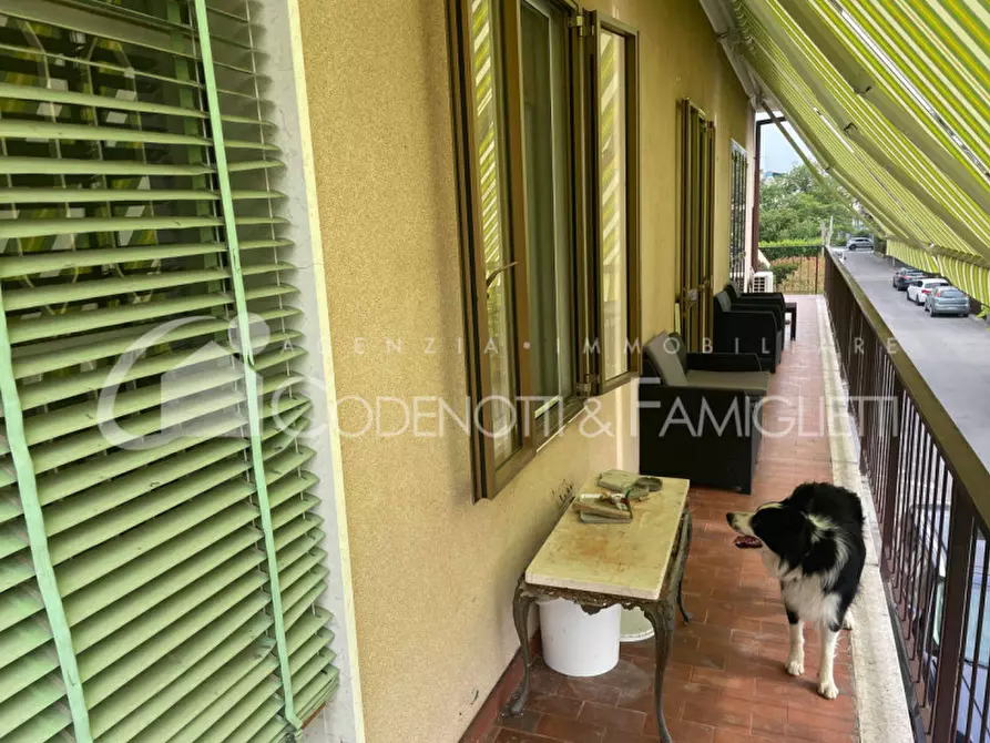 Immagine 5 di Villa in vendita  in via rossini 9 a Rezzato