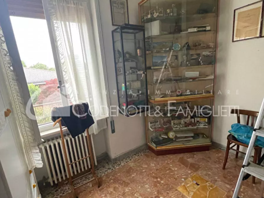 Immagine 13 di Villa in vendita  in via rossini 9 a Rezzato