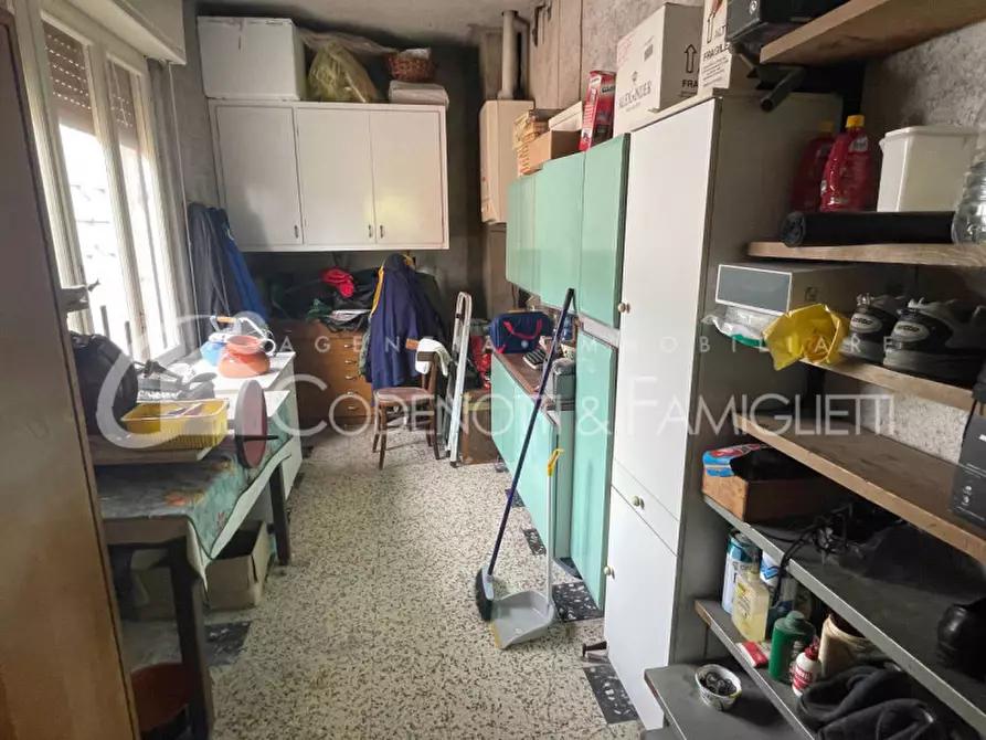 Immagine 19 di Villa in vendita  in via rossini 9 a Rezzato
