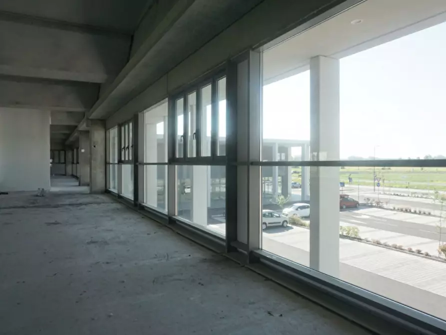 Immagine 5 di Ufficio in vendita  in Via Mantova a Sorbolo Mezzani