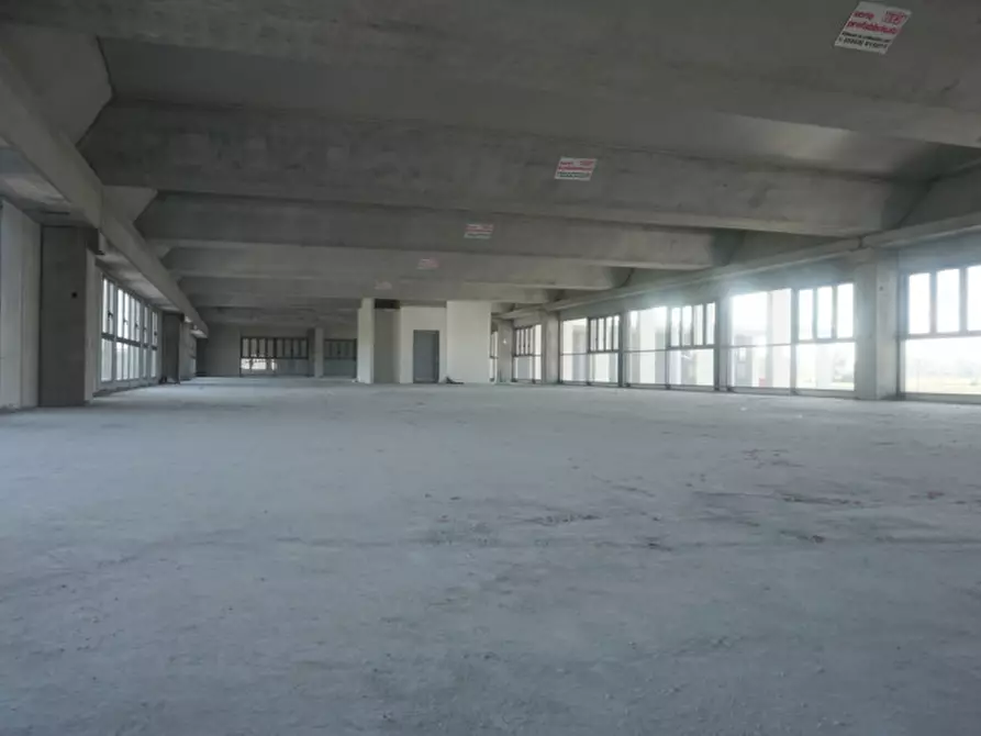 Immagine 9 di Ufficio in vendita  in Via Mantova a Sorbolo Mezzani