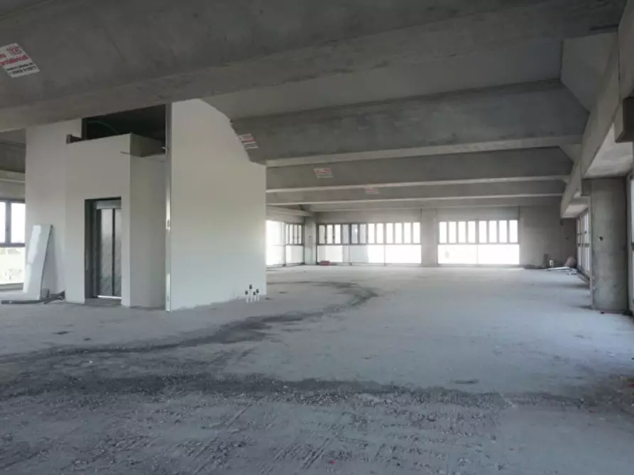 Immagine 10 di Ufficio in vendita  in Via Mantova a Sorbolo Mezzani