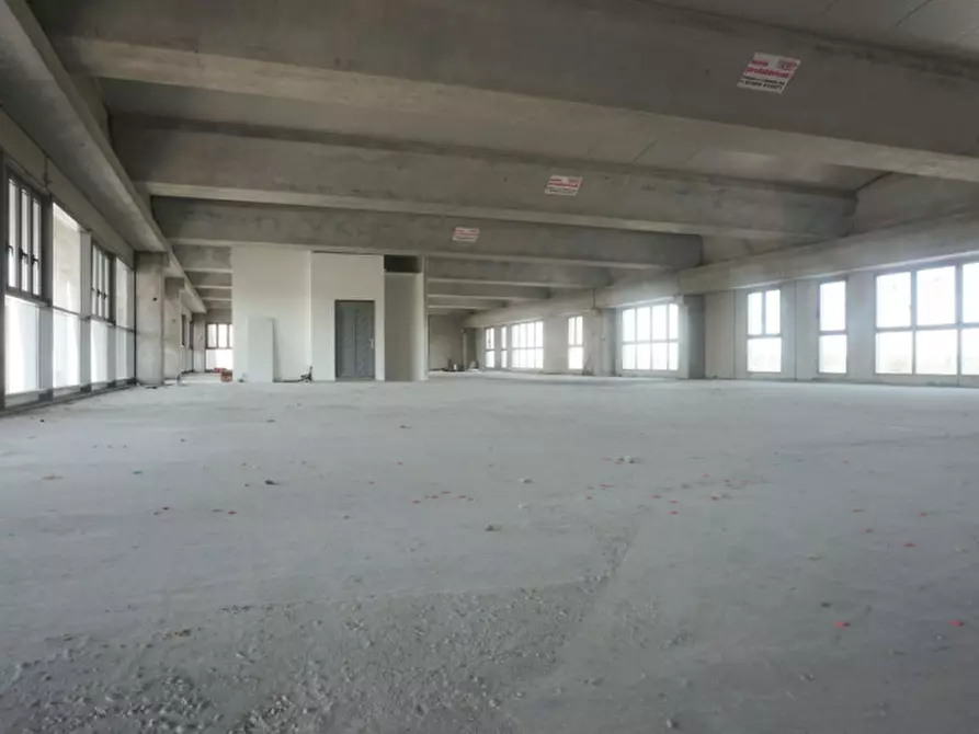 Immagine 15 di Ufficio in vendita  in Via Mantova a Sorbolo Mezzani