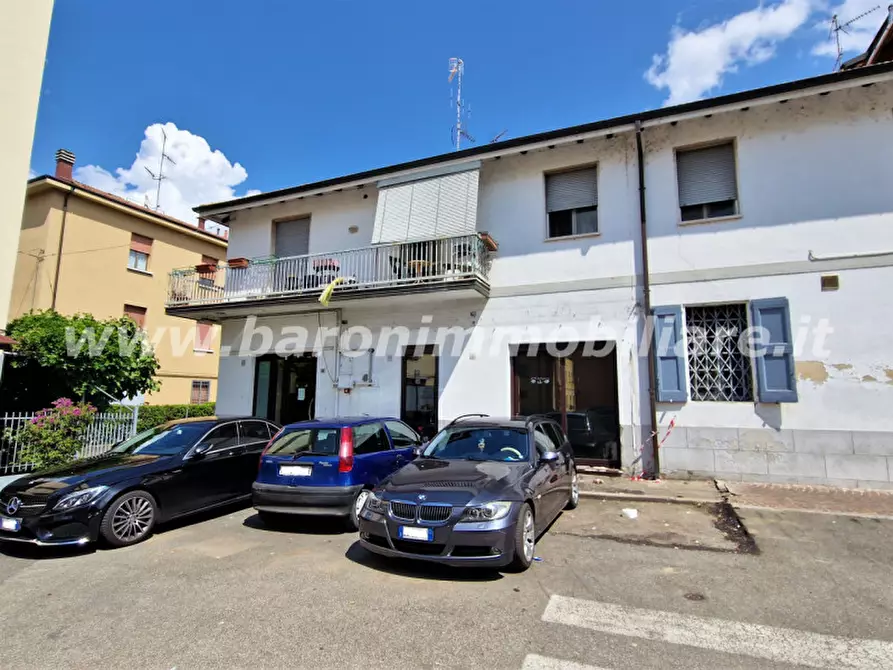 Immagine 1 di Negozio in affitto  in Via Emilia,99 a Anzola Dell'emilia