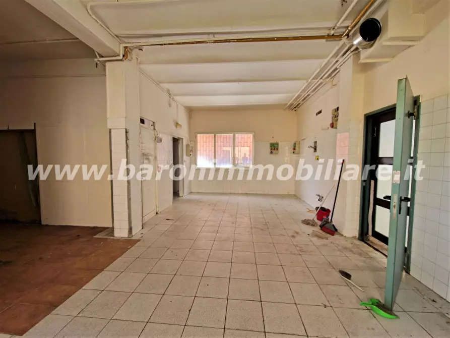 Immagine 9 di Negozio in affitto  in Via Emilia,99 a Anzola Dell'emilia