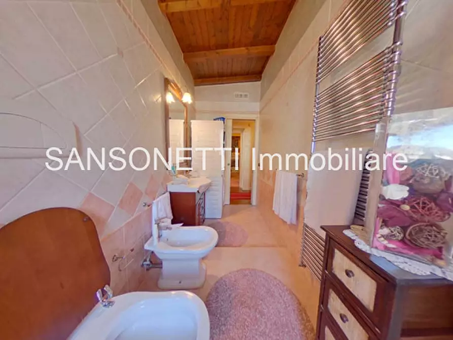 Immagine 32 di Villa in vendita  a Fasano