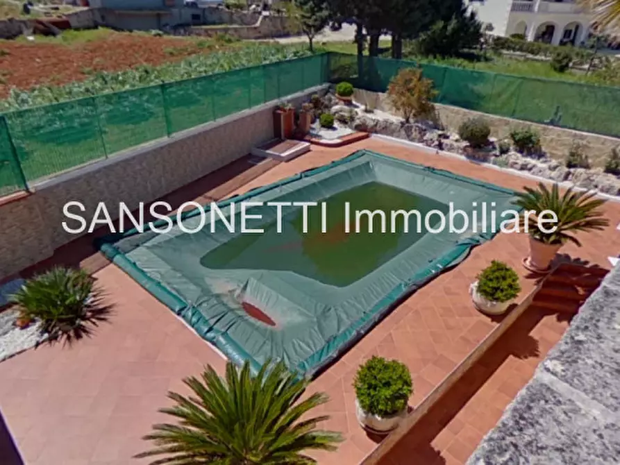 Immagine 36 di Villa in vendita  a Fasano