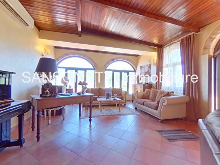 Immagine 45 di Villa in vendita  a Fasano