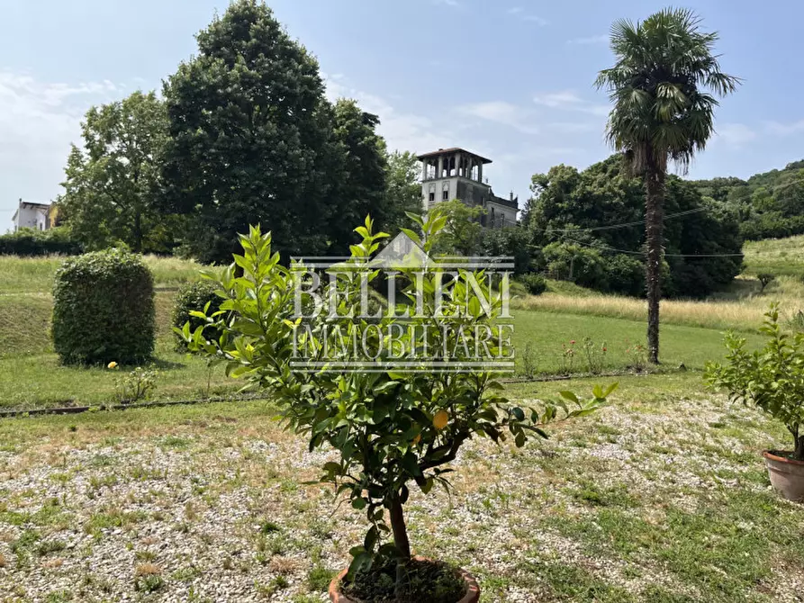 Immagine 2 di Villa in vendita  in Via Crosara a Longare