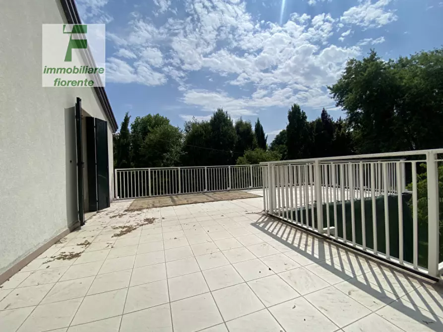 Immagine 3 di Casa bifamiliare in vendita  in VIA PIOGA a Campodarsego