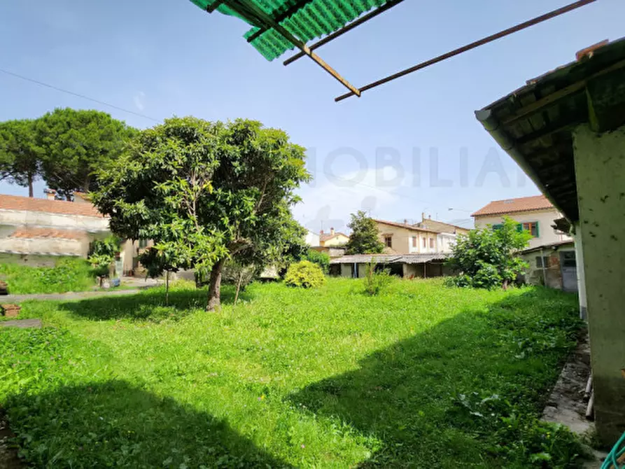 Immagine 1 di Villa in vendita  in via Pistoiese 27 a Signa