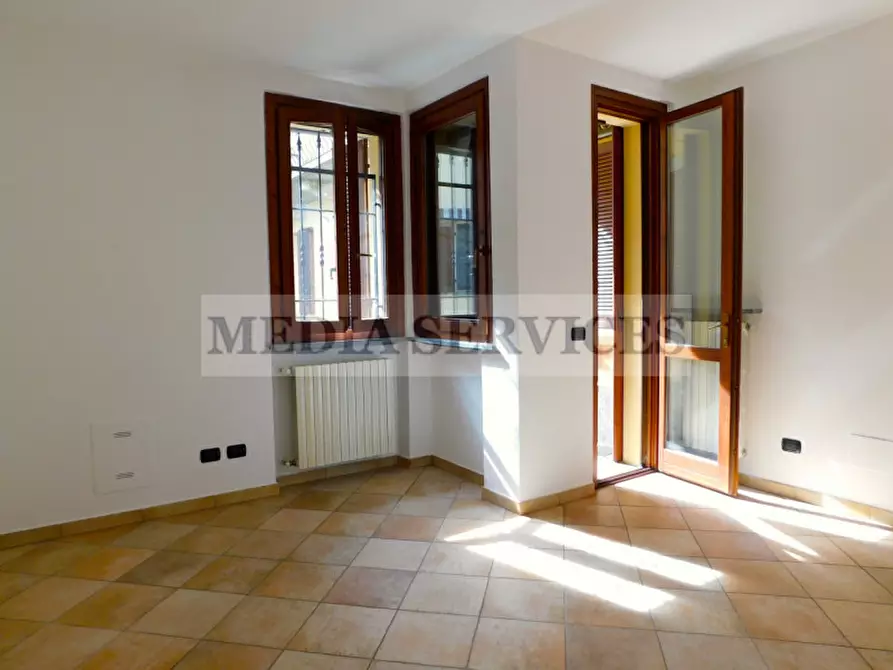 Immagine 15 di Appartamento in vendita  in corso Cavour n° 15 a Garlasco