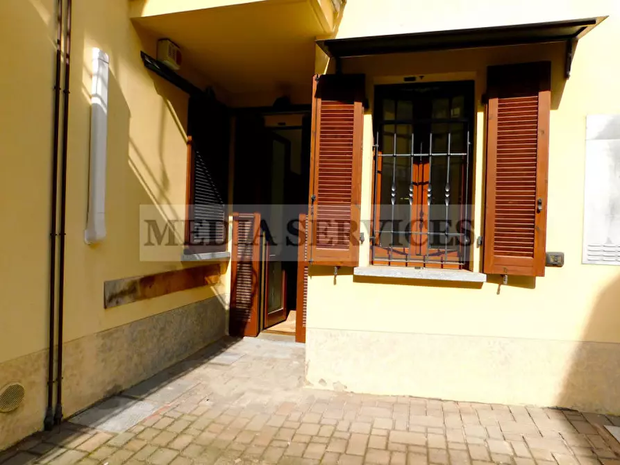 Immagine 21 di Appartamento in vendita  in corso Cavour n° 15 a Garlasco