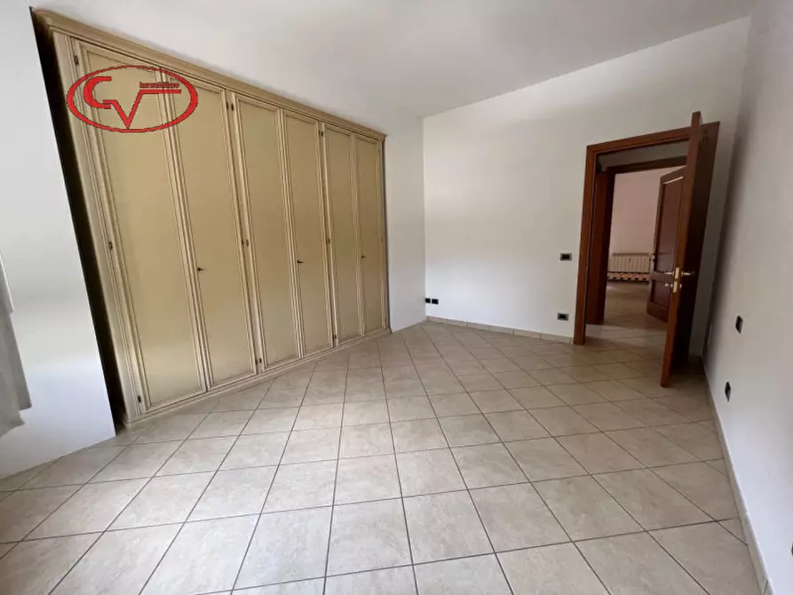 Immagine 13 di Appartamento in affitto  in via gramsci a Montevarchi