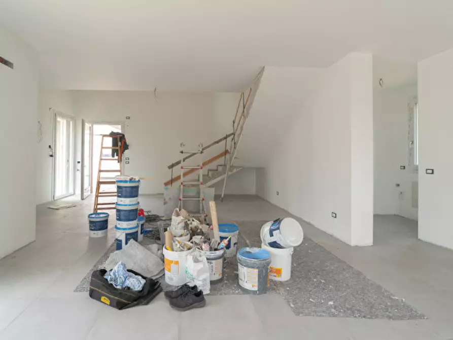 Immagine 4 di Casa indipendente in vendita  in via schiavonesca priula a Montebelluna