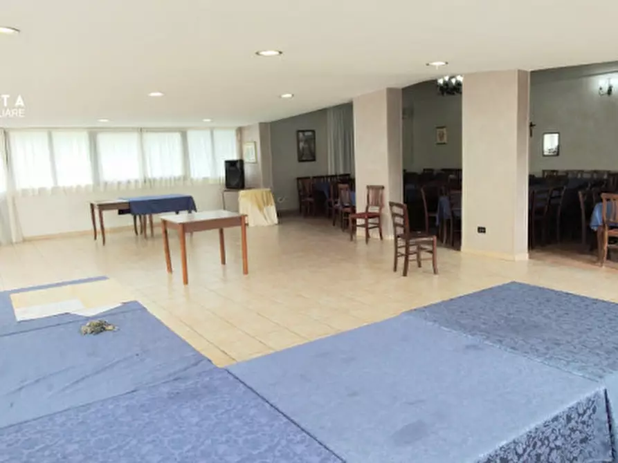 Immagine 12 di Attività commerciale in vendita  in c.da Cavoni snc a Palagonia