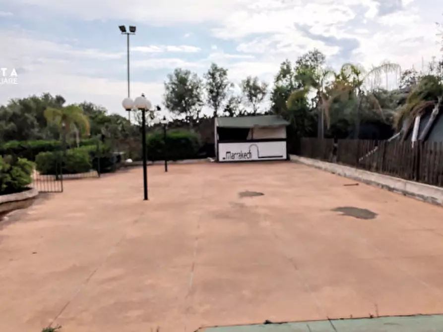 Immagine 20 di Attività commerciale in vendita  in c.da Cavoni snc a Palagonia