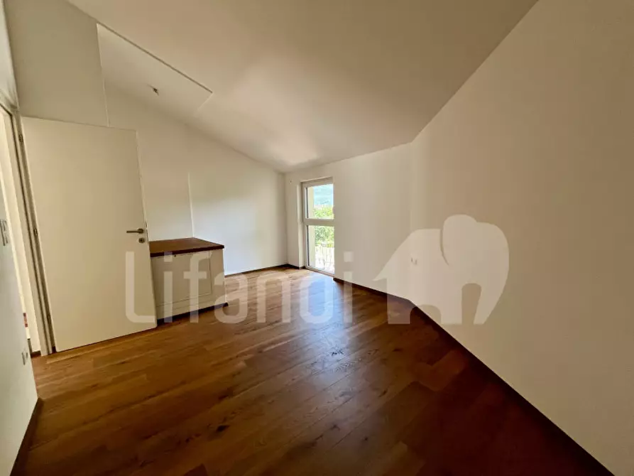 Immagine 8 di Villetta a schiera in vendita  in via marconi a Laives .Leifers.