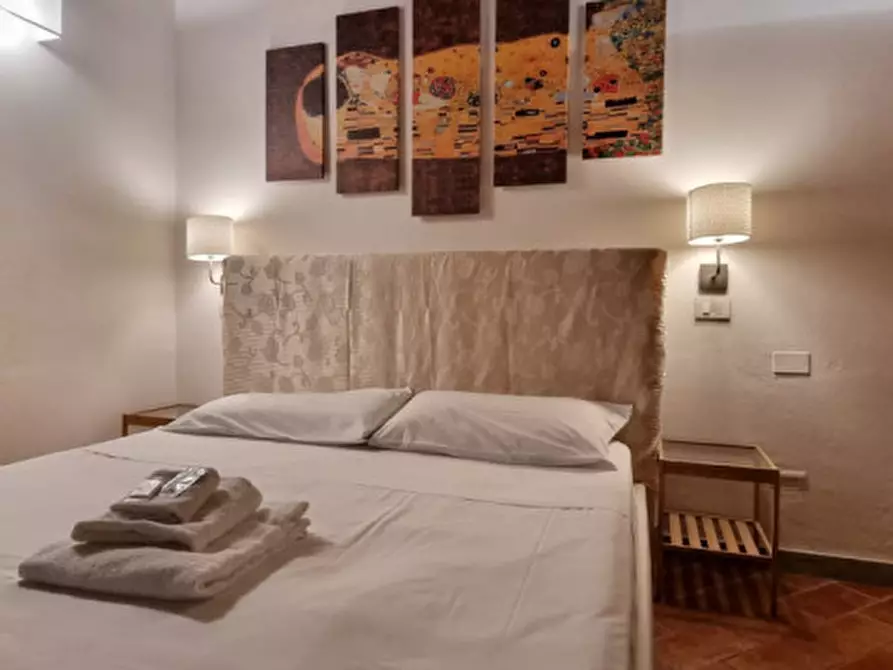 Immagine 10 di Appartamento in affitto  in PIAZZA DELLA PASSERA a Firenze