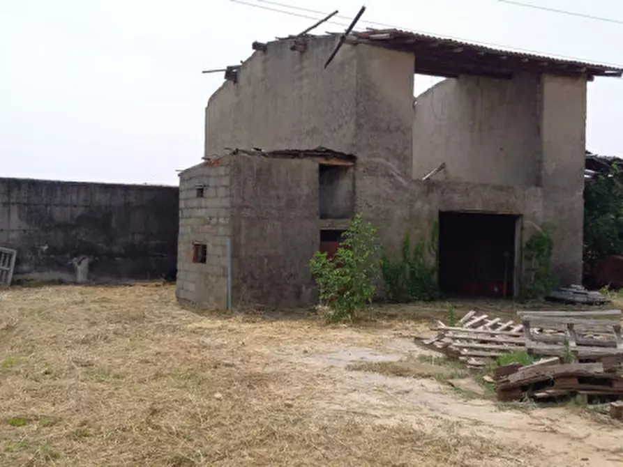 Immagine 14 di Rustico / casale in vendita  in vai medole a Castiglione Delle Stiviere