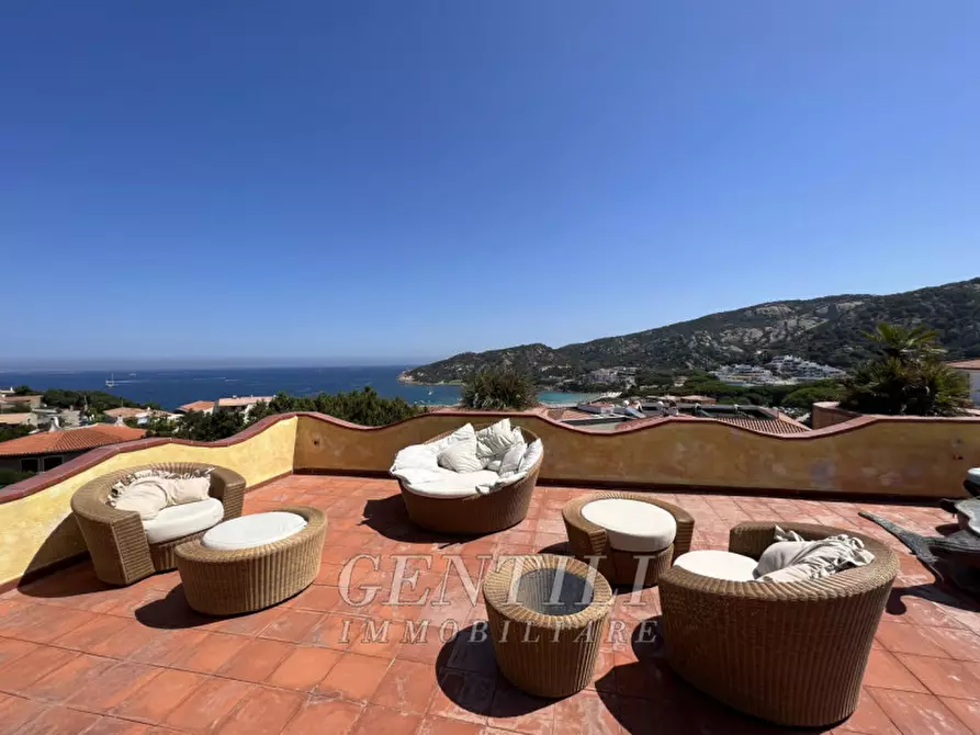 Immagine 10 di Villa in vendita  a Arzachena