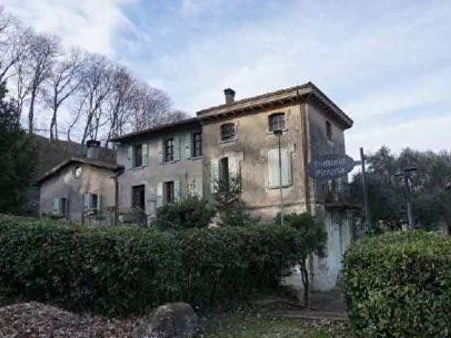 Immagine 1 di Palazzo in vendita  in VIALE PIEVE 2 a Cavriana