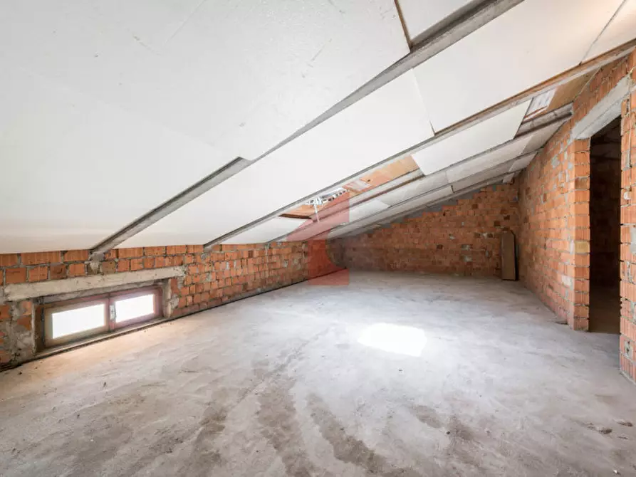 Immagine 26 di Villa in vendita  in Via Ghidini 2 a Soragna